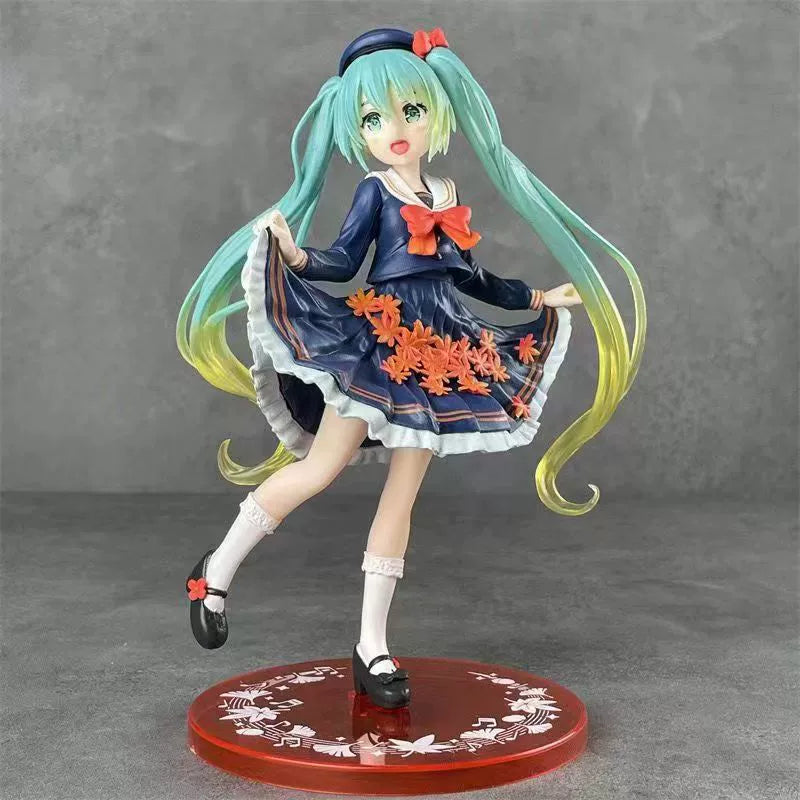 Anime-Inspired Instant Noodle Mascot Figurine – Cute & Collectible Desk Decoration