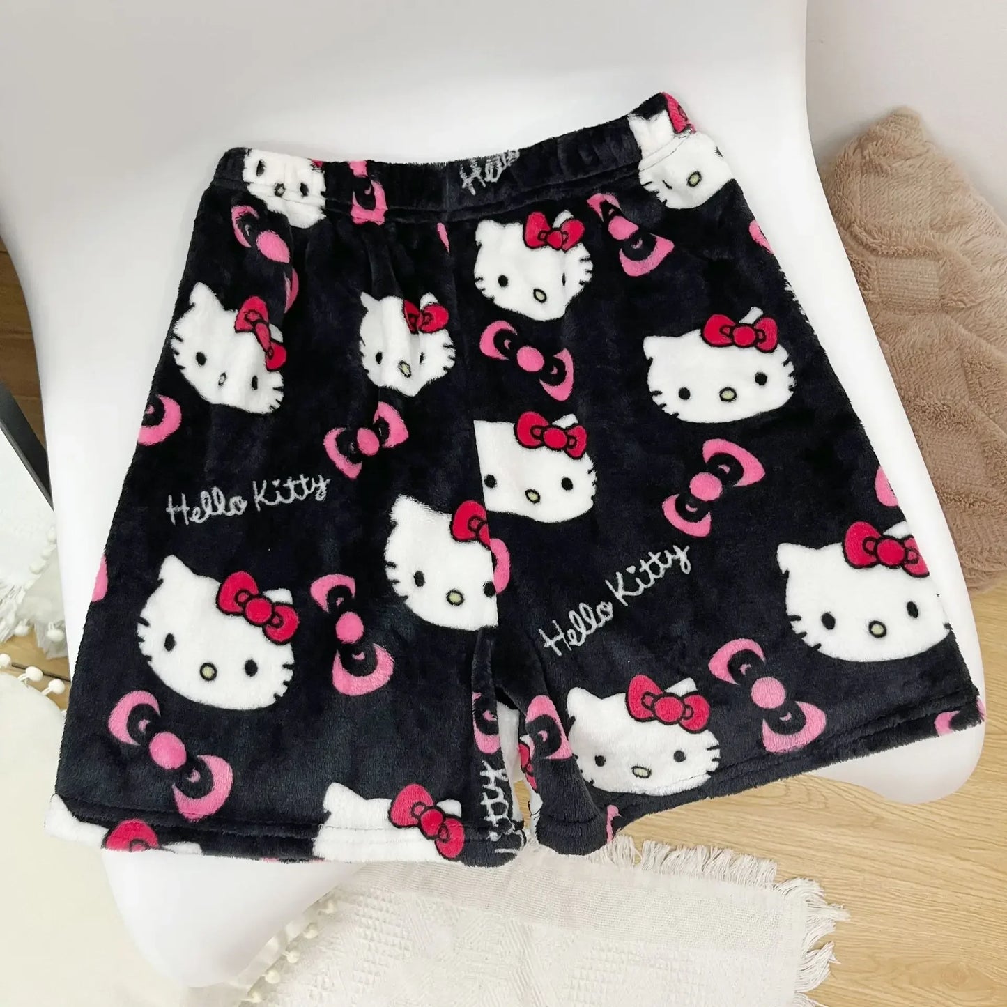 "Cozy Kawaii-Inspired Flannel Pajamas – Soft & Warm Homewear Set!"