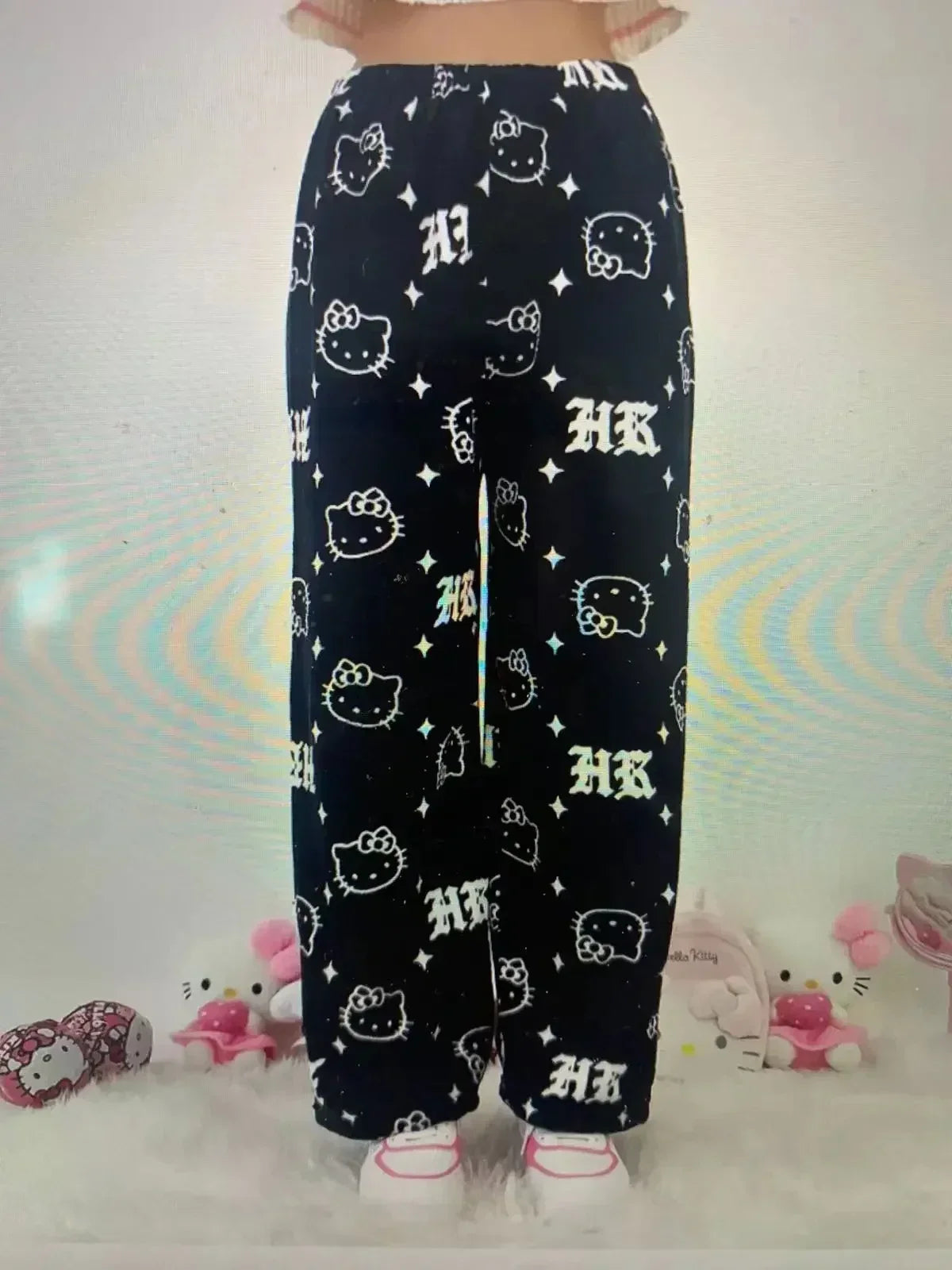 "Cozy Kawaii-Inspired Flannel Pajamas – Soft & Warm Homewear Set!"