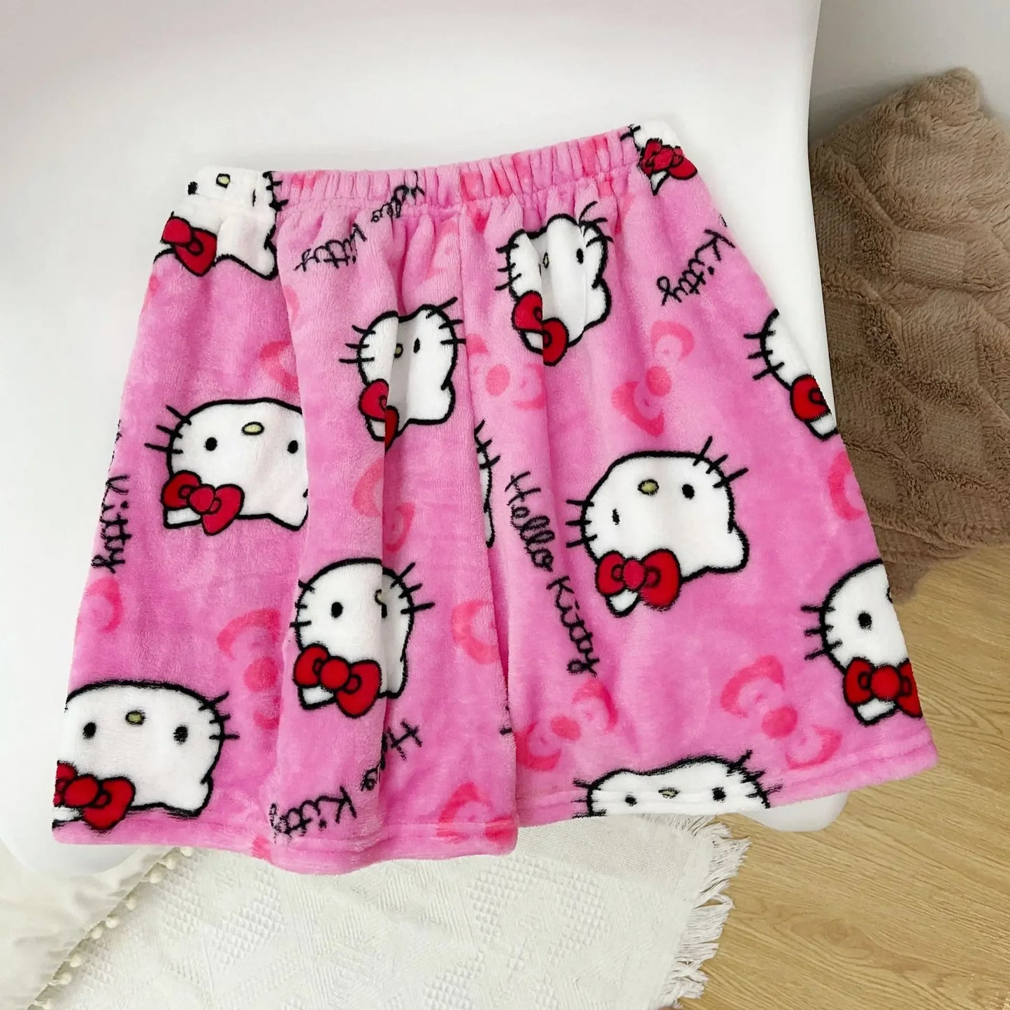 "Cozy Kawaii-Inspired Flannel Pajamas – Soft & Warm Homewear Set!"