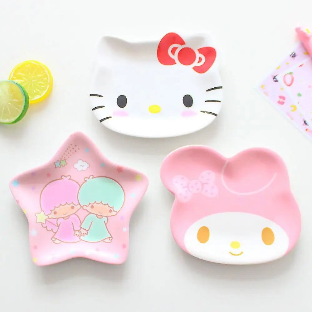 "Kawaii Character Dinner Plates – Cute & Durable Cartoon Tableware!"