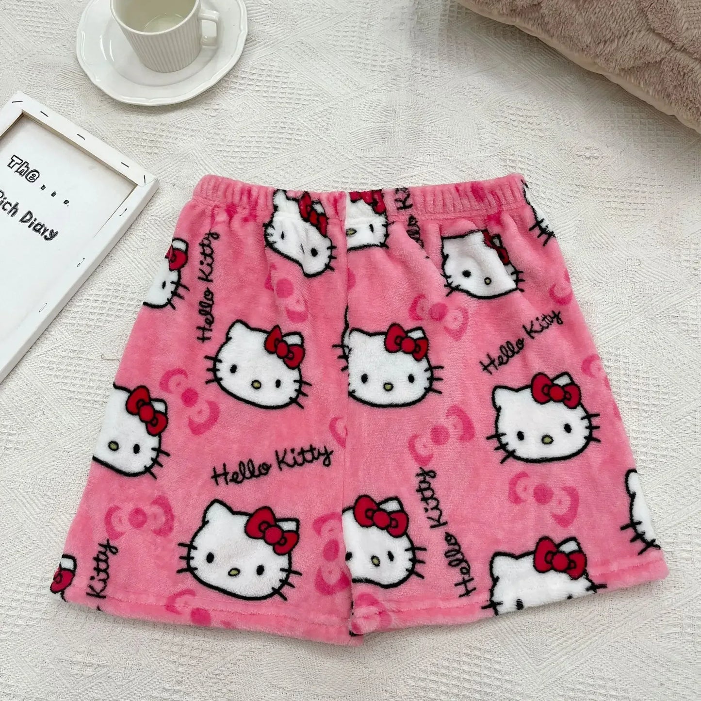 "Cozy Kawaii-Inspired Flannel Pajamas – Soft & Warm Homewear Set!"