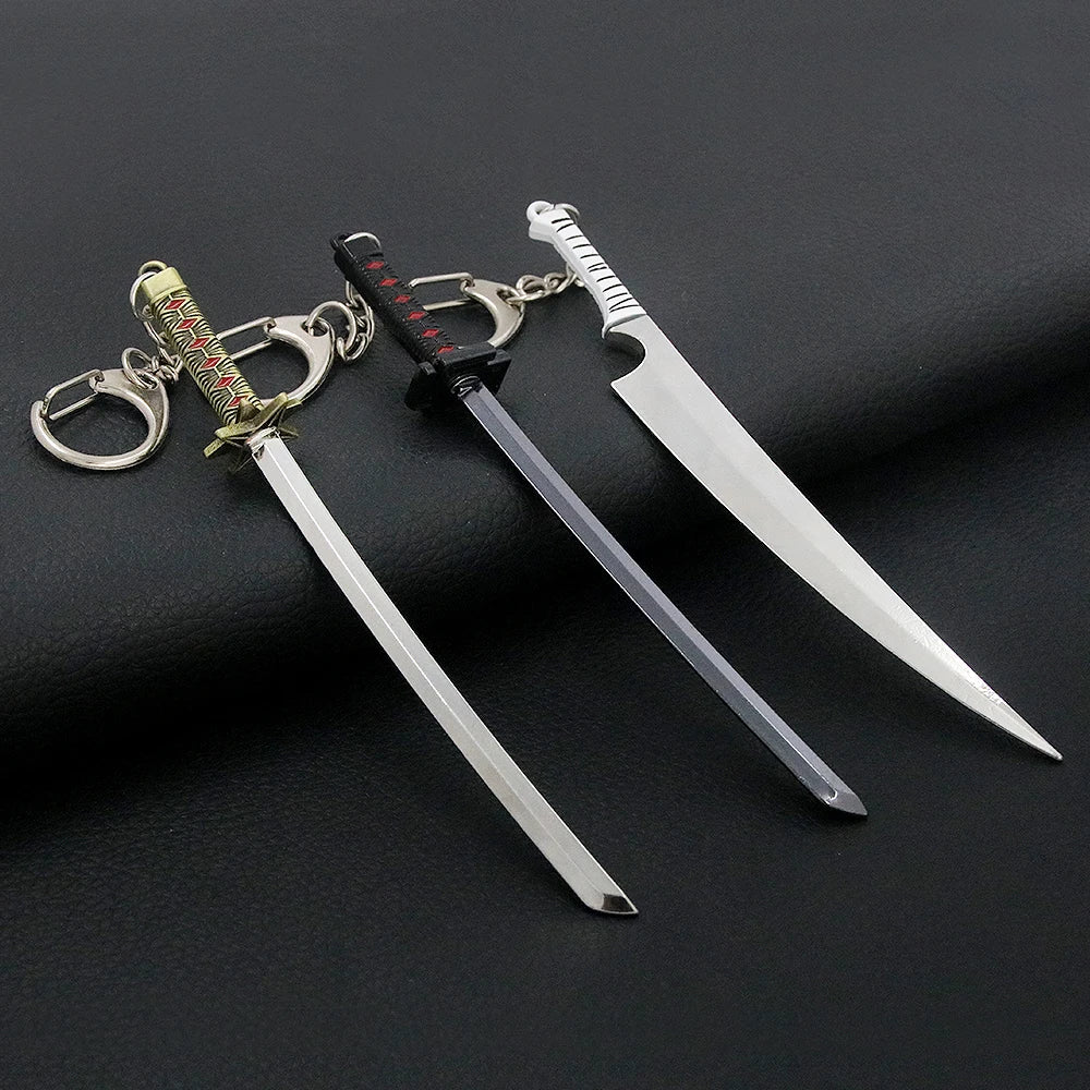 Anime-Inspired Sword Keychain – Miniature Metal Katana Pendant Keyring